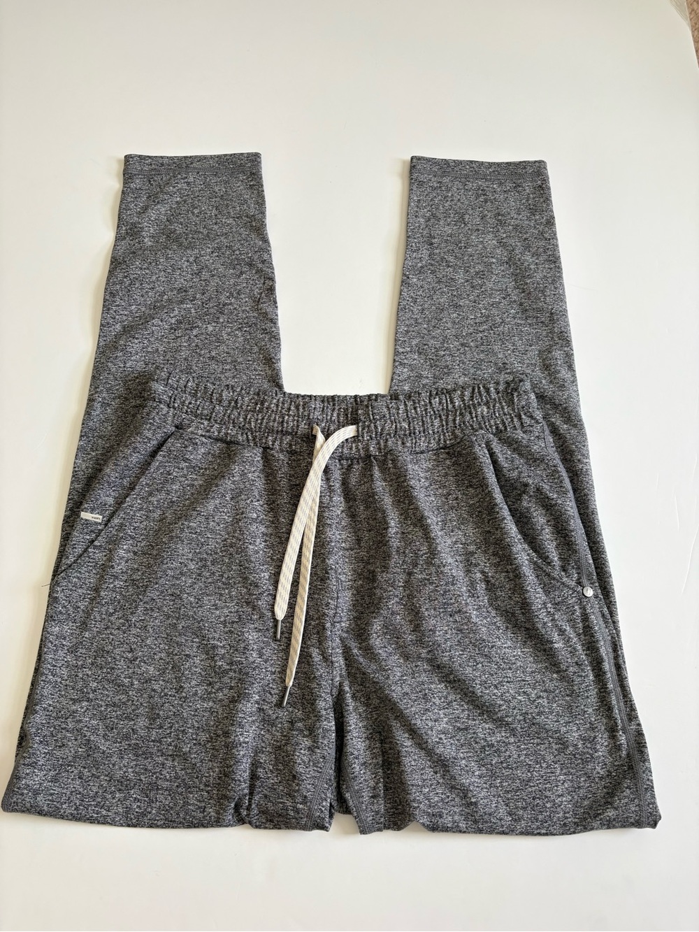 Vuori Ponto Performance Jogger Pants Size Medium Gray Heather